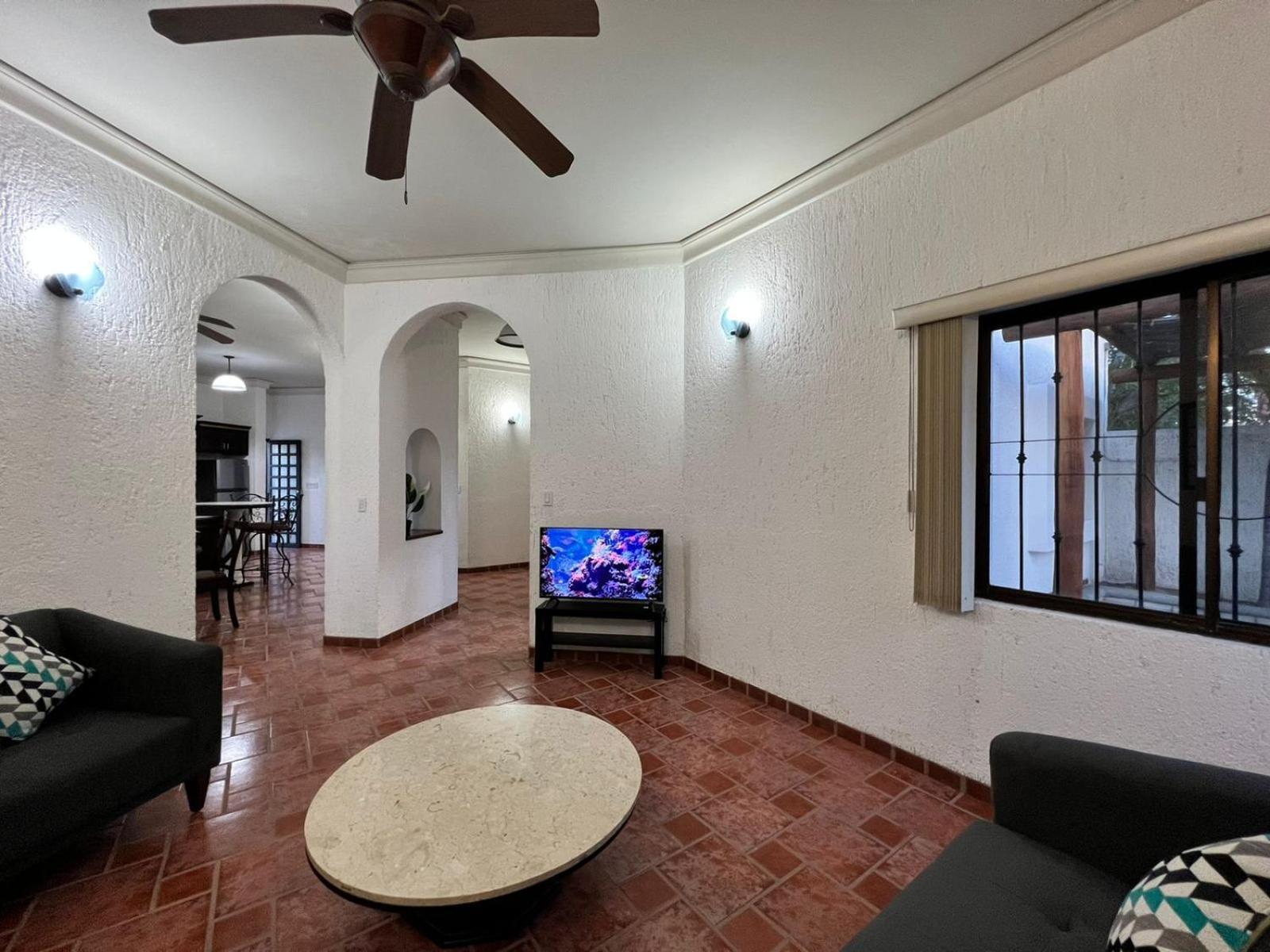 Casa Sonora Cheerful 3Br Home Close To Dtwn With Small Pool لاباز المظهر الخارجي الصورة