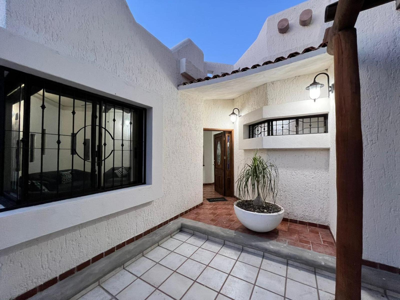 Casa Sonora Cheerful 3Br Home Close To Dtwn With Small Pool لاباز المظهر الخارجي الصورة