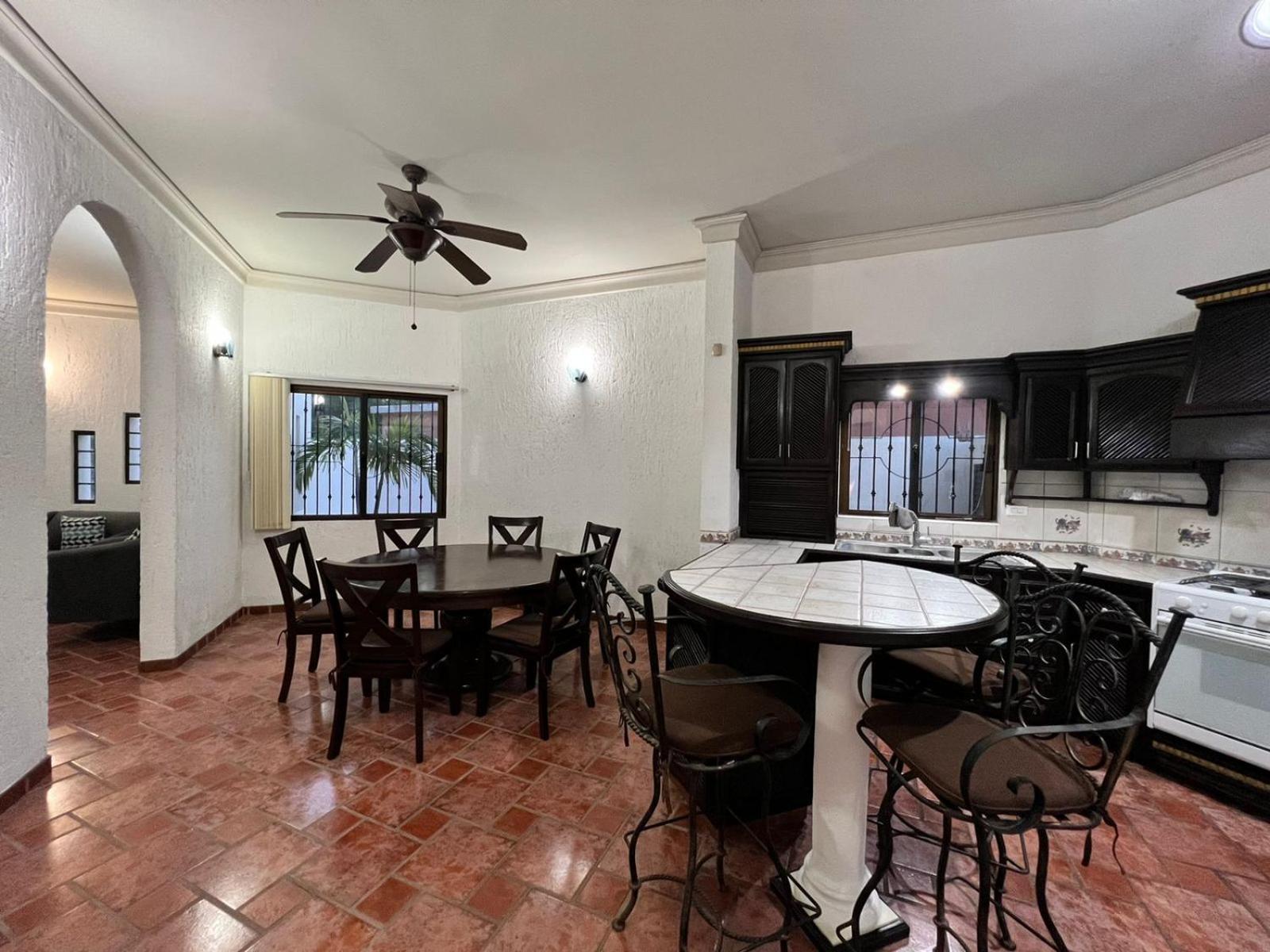Casa Sonora Cheerful 3Br Home Close To Dtwn With Small Pool لاباز المظهر الخارجي الصورة